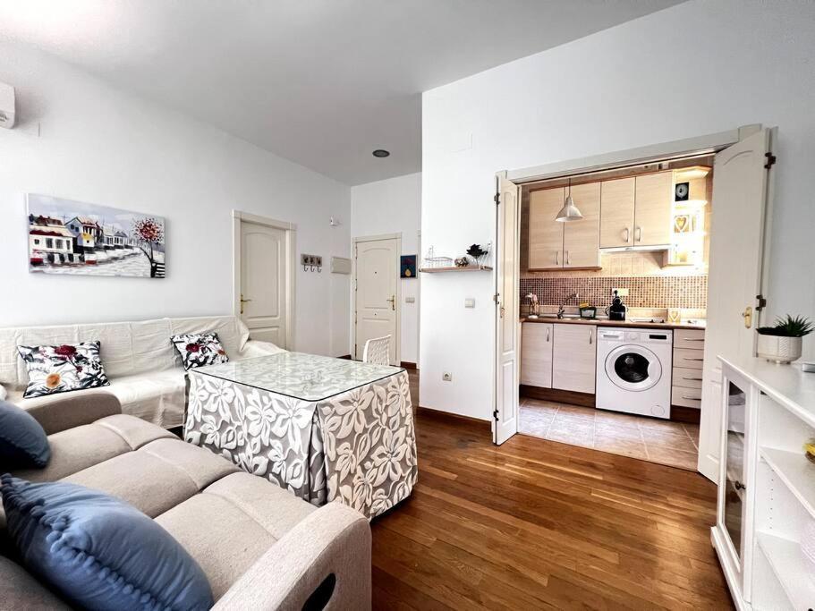 Apartamento Muy Centrico En Гранада Экстерьер фото